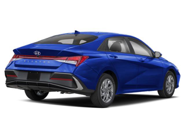 New 2026 Hyundai Elantra SEL Sport image 3