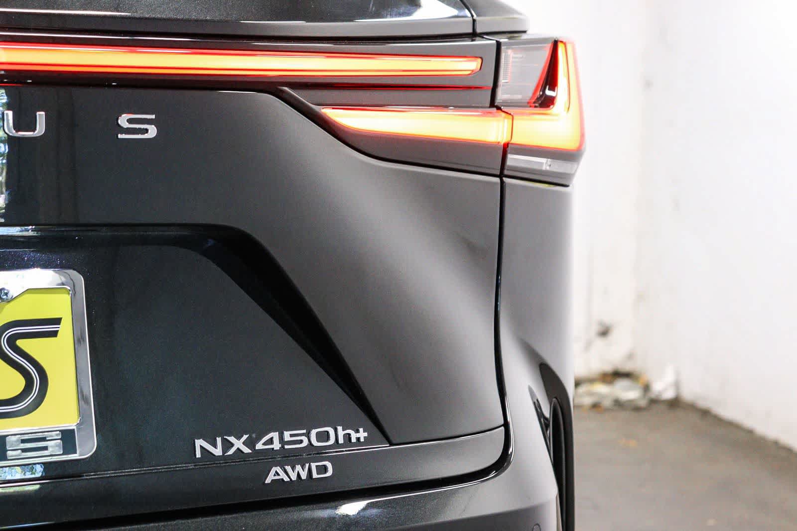 Used 2026 Lexus NX 450h+ F Sport AWD/4WD image 11