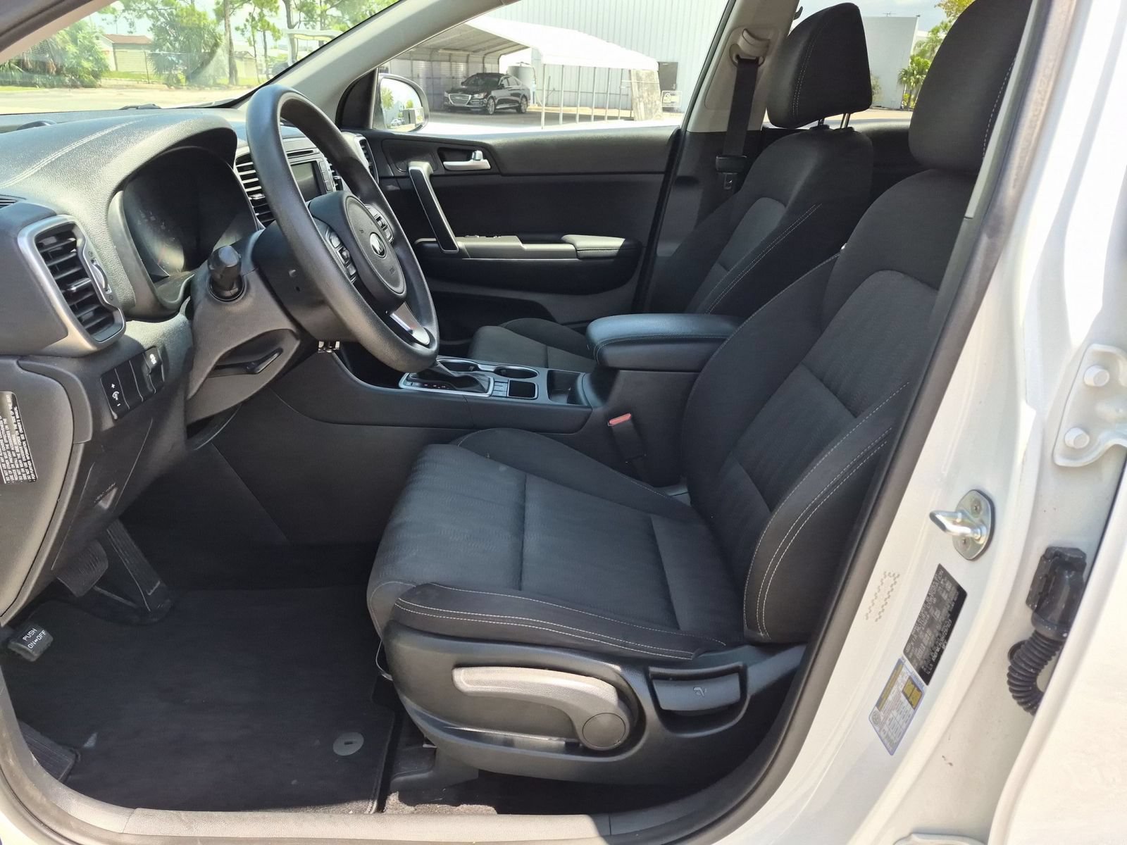 Used 2017 Kia Sportage LX AWD/4WD image 20