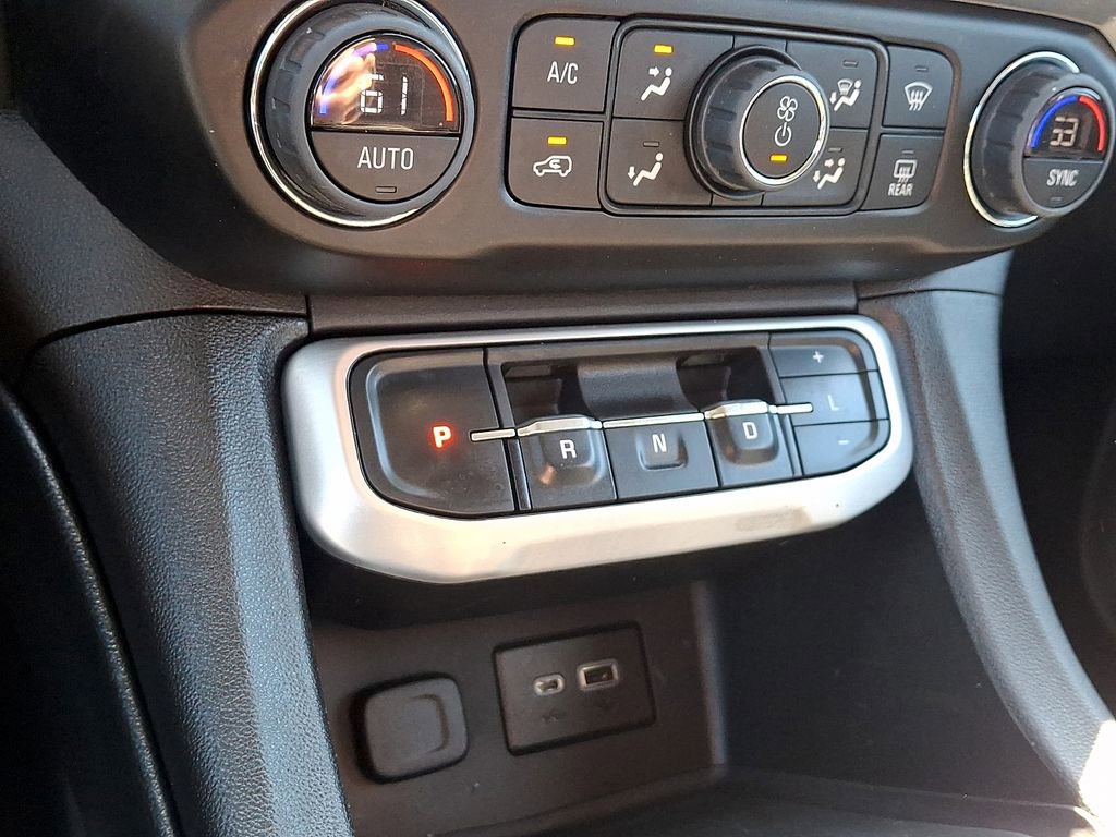 Used 2023 GMC Acadia SLE w/ Driver Convenience Package AWD/4WD image 15