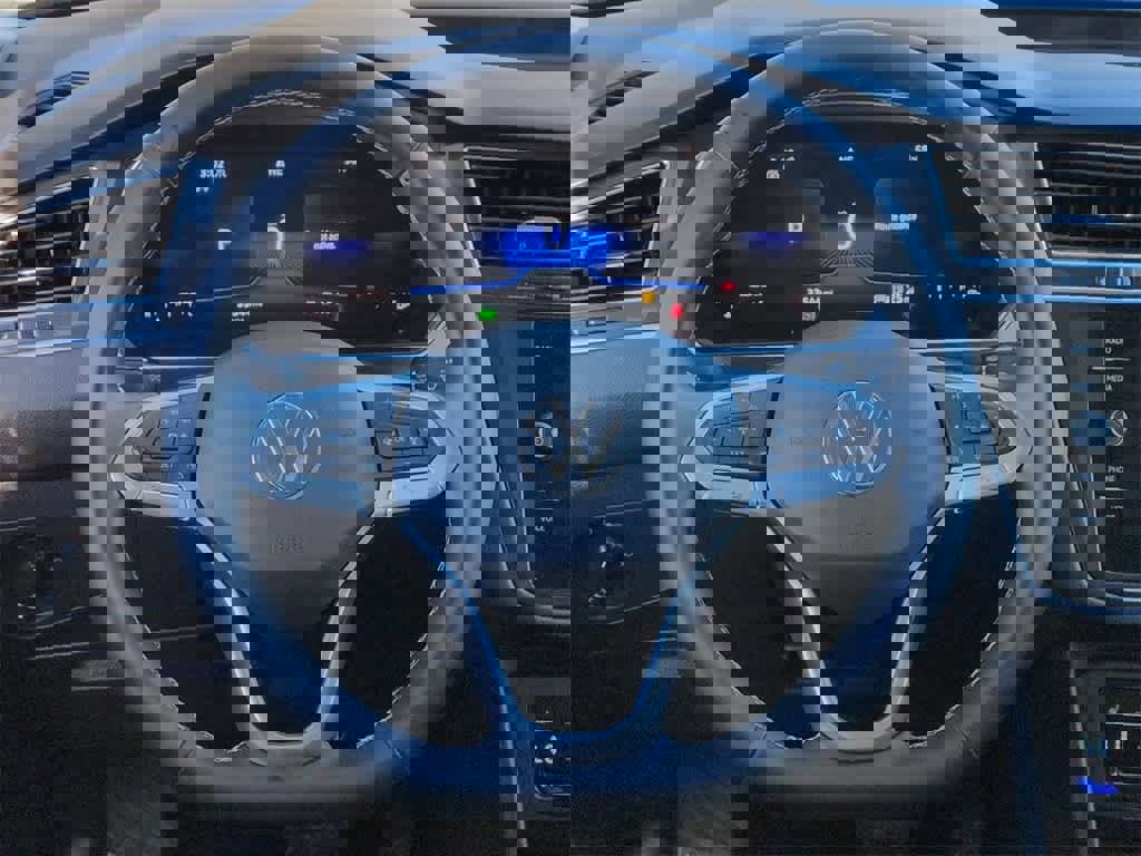 Used 2022 Volkswagen Tiguan SE image 25