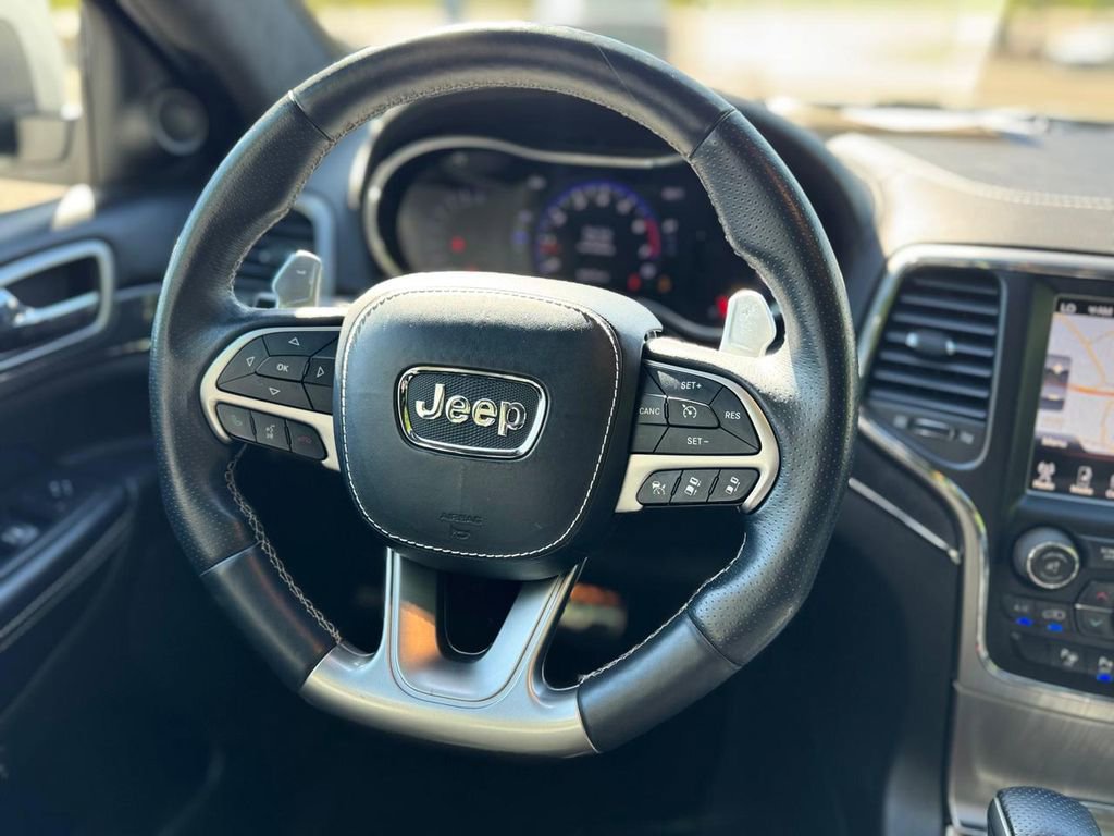 Used 2017 Jeep Grand Cherokee SRT AWD/4WD image 22
