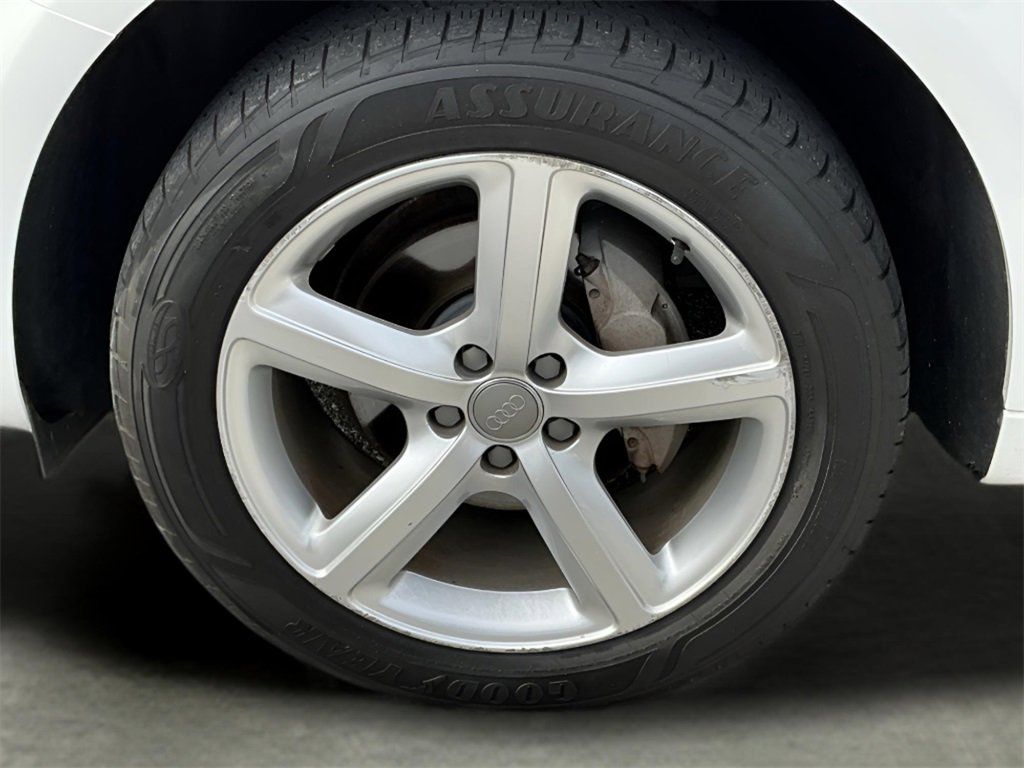 Used 2017 Audi Q5 2.0T Premium Plus w/ Technology Package image 22