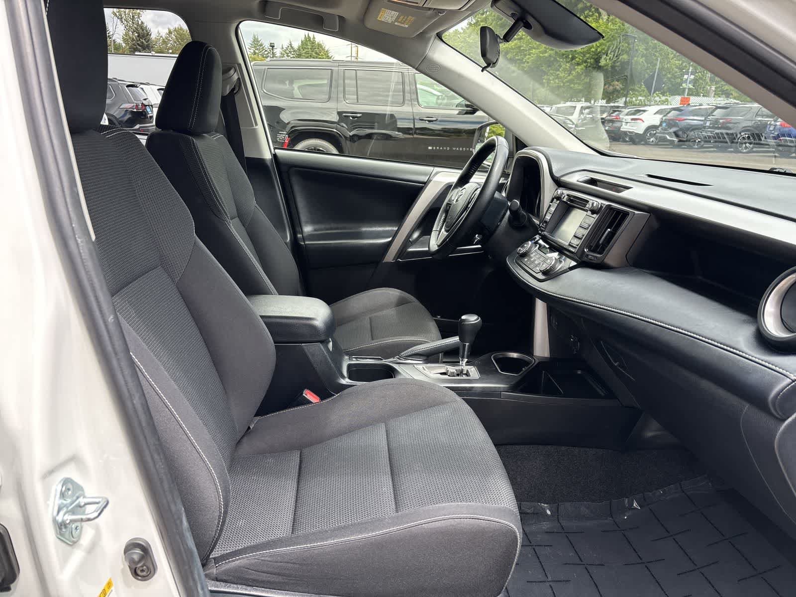 Used 2017 Toyota RAV4 XLE w/ All Weather Liner Package AWD/4WD image 5