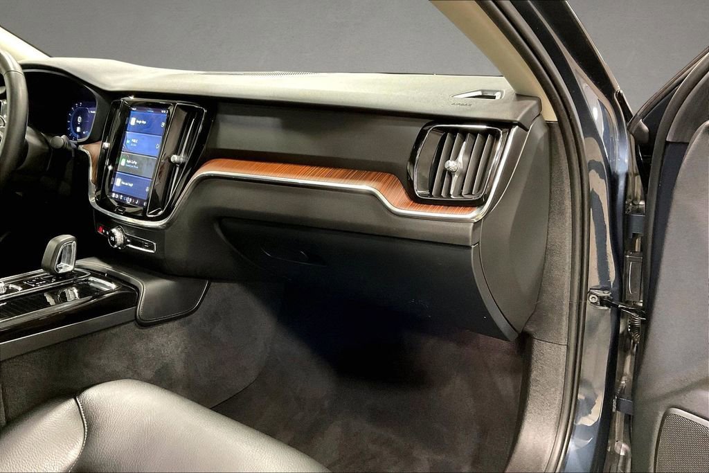 Certified 2024 Volvo S60 T8 Plus w/ Climate Package AWD/4WD image 26