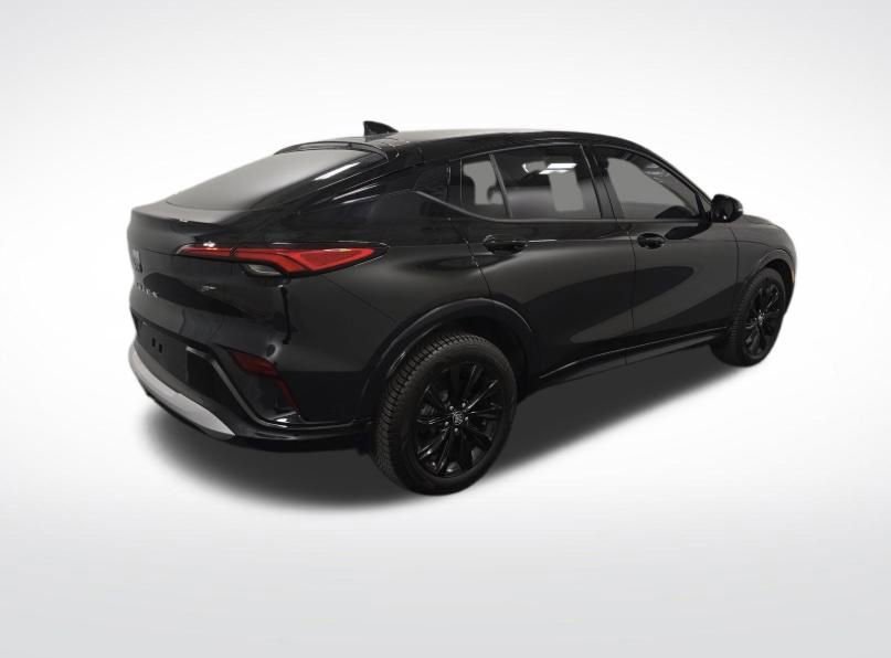 Used 2024 Buick Envista Sport Touring w/ Convenience II Package image 4