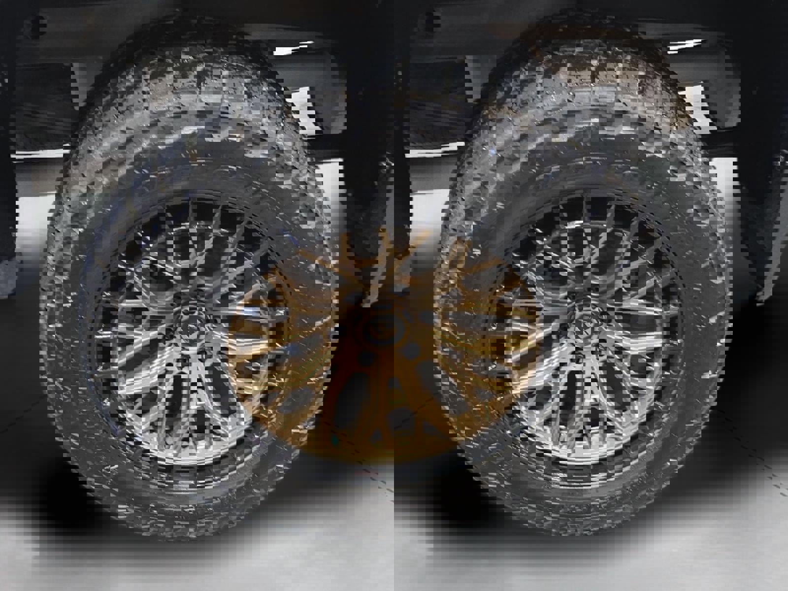 Used 2019 Chevrolet Silverado 1500 High Country w/ Technology Package image 24