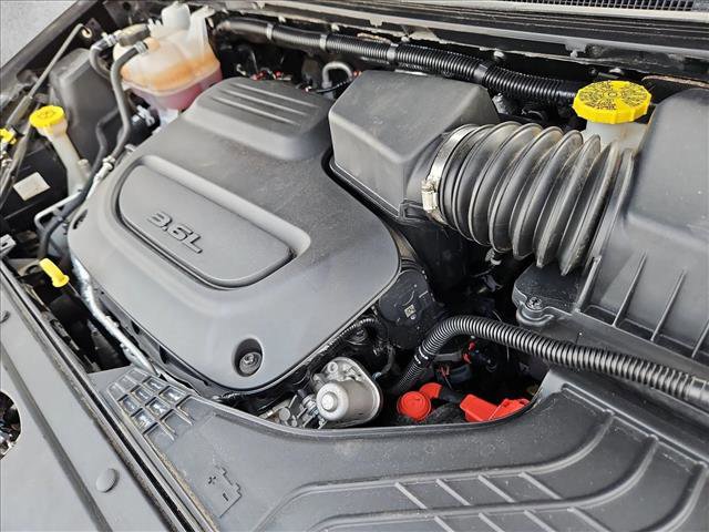 Used 2024 Chrysler Pacifica Touring-L image 22