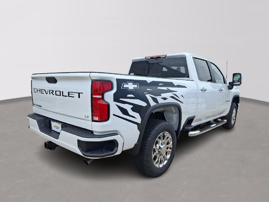New 2026 Chevrolet Silverado 2500 LT w/ Z71 Chrome Sport Edition AWD/4WD image 4