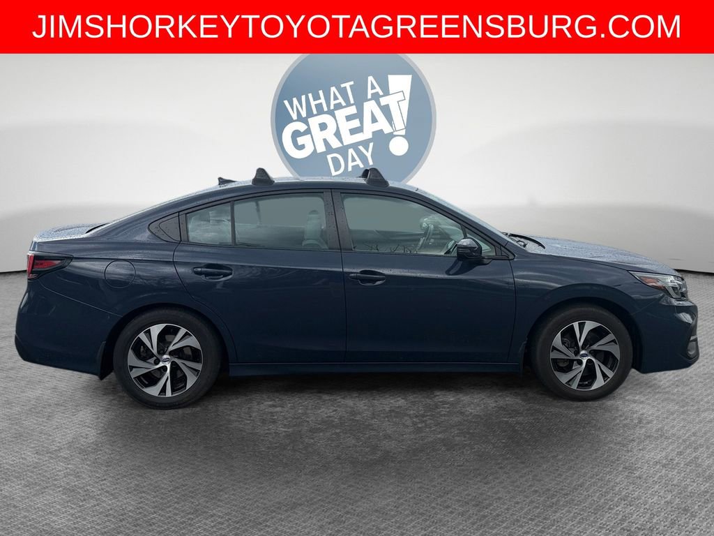 Used 2023 Subaru Legacy Premium AWD/4WD image 2
