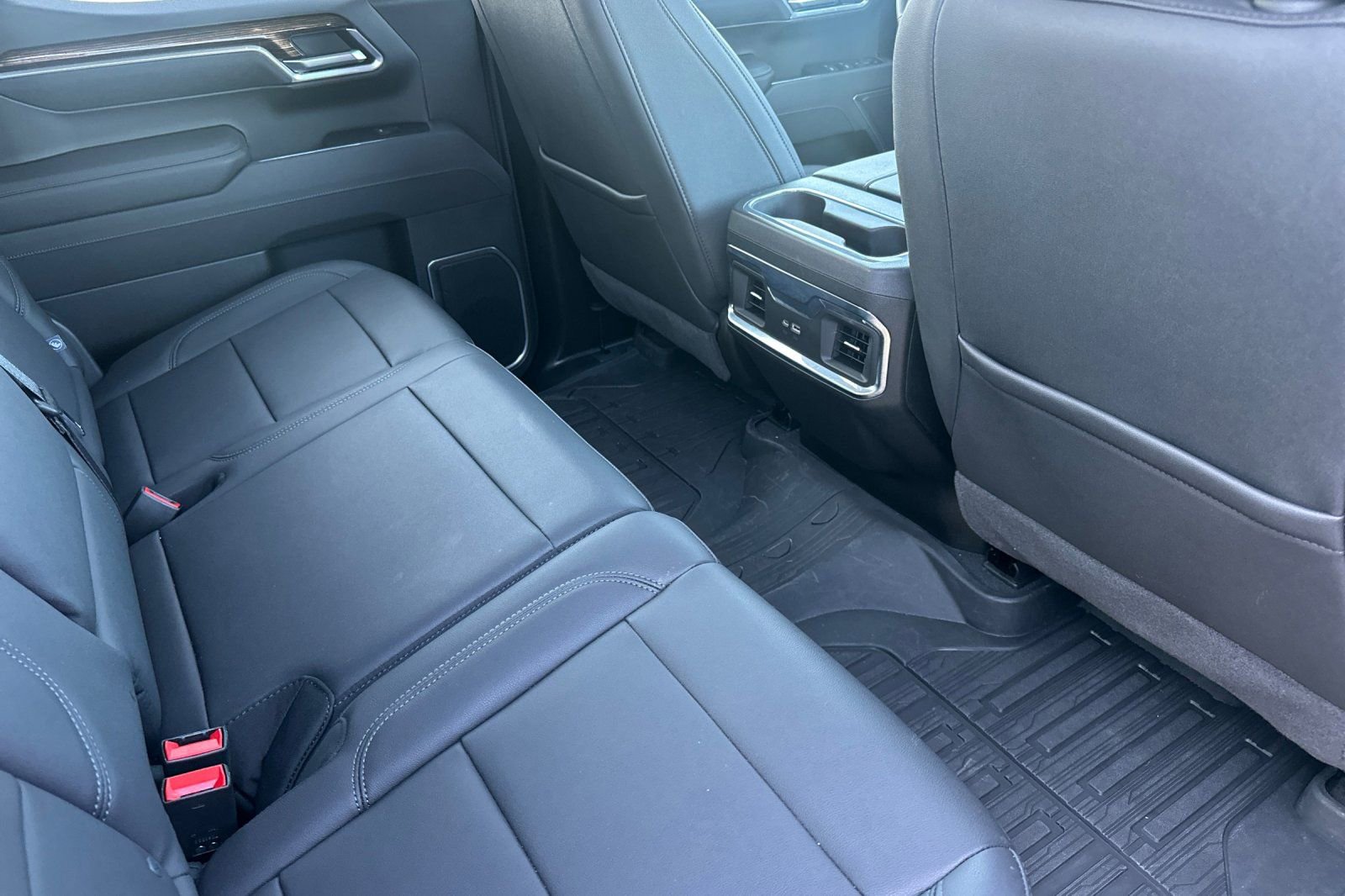 Used 2026 GMC Sierra 1500 Elevation w/ Elevation Premium Package AWD/4WD image 18