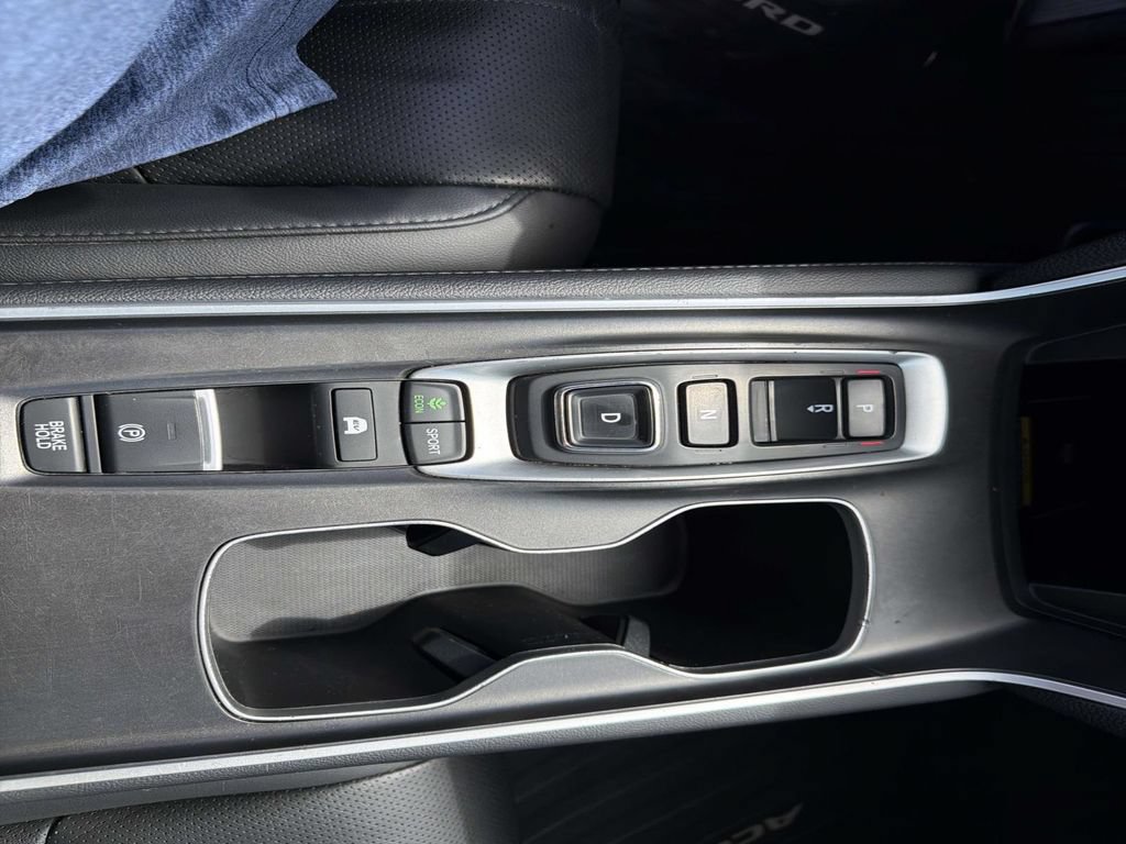Used 2022 Honda Accord EX-L image 31