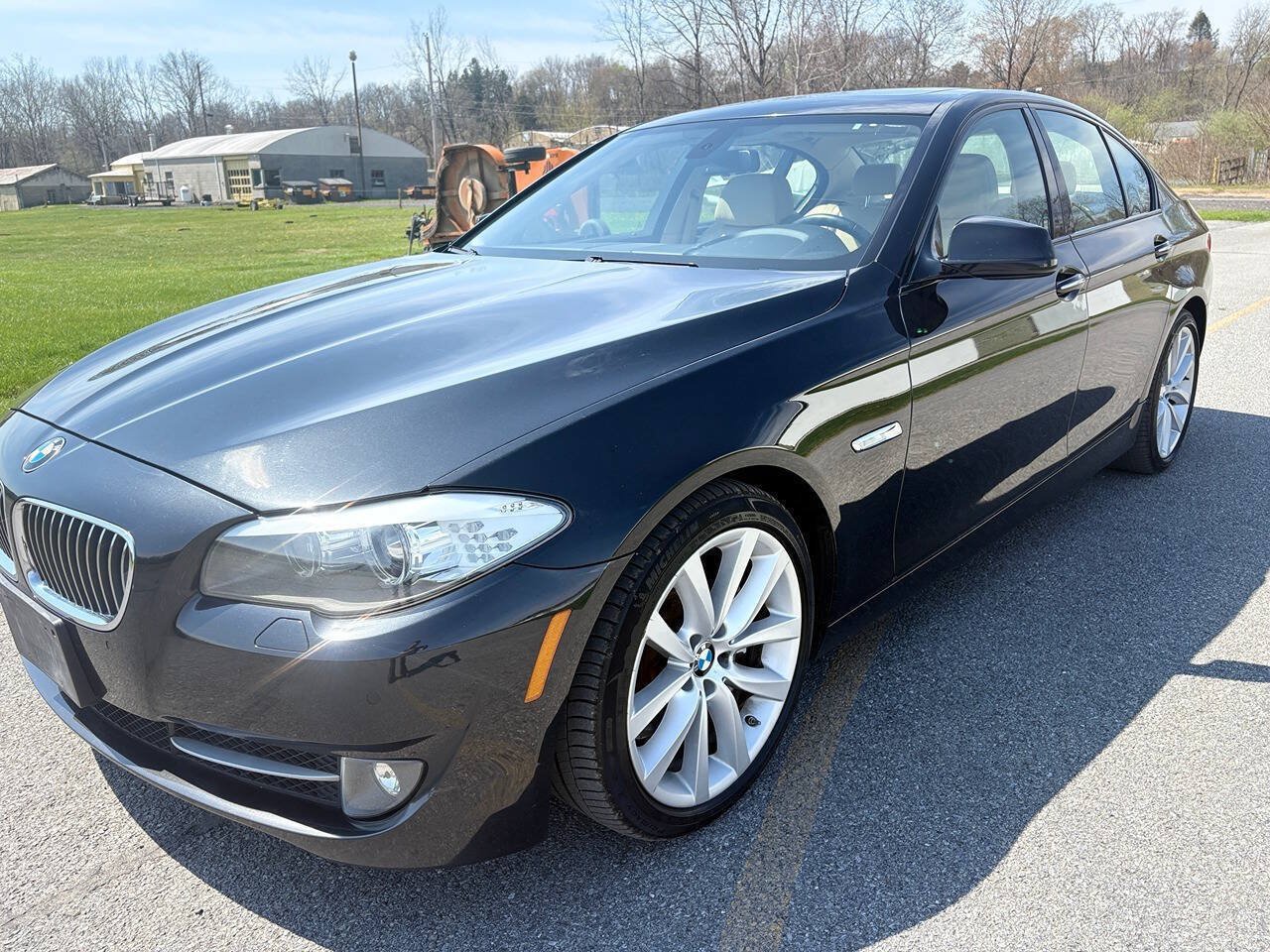 Used 2011 BMW 535i Sedan RWD image 3