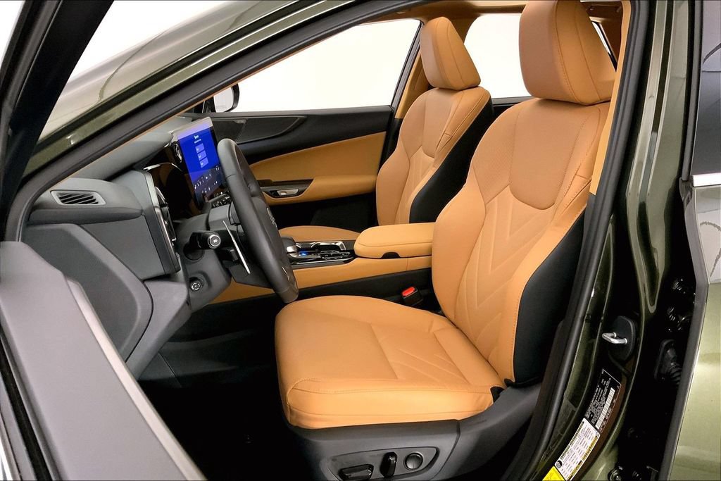 Used 2025 Lexus NX 350 AWD w/ Accessory Package (2T) image 13