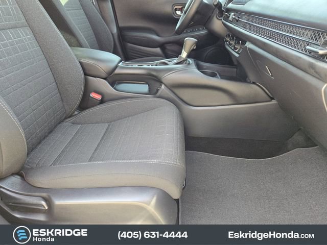 Used 2025 Honda HR-V LX image 15