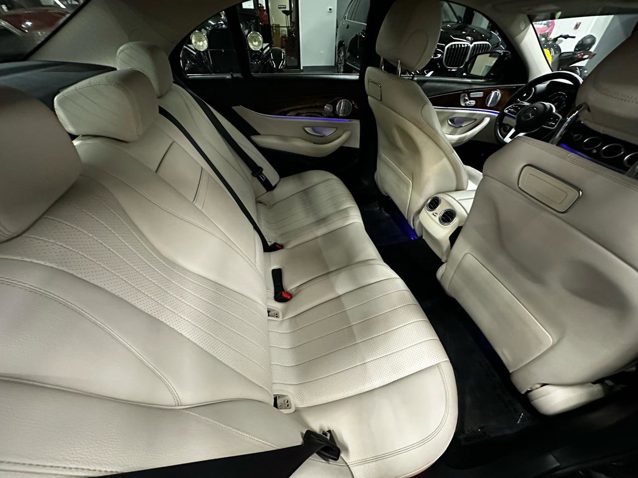 Used 2019 Mercedes-Benz E 300 4MATIC w/ Premium 1 Package image 17