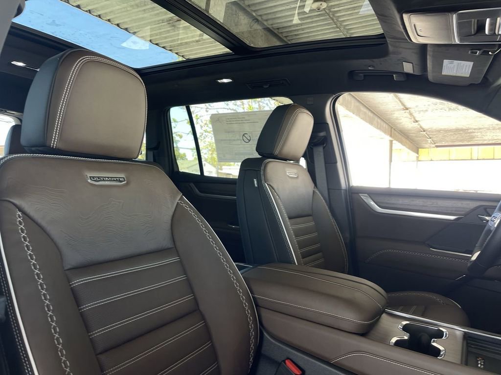 New 2026 GMC Acadia Denali Ultimate AWD/4WD image 29