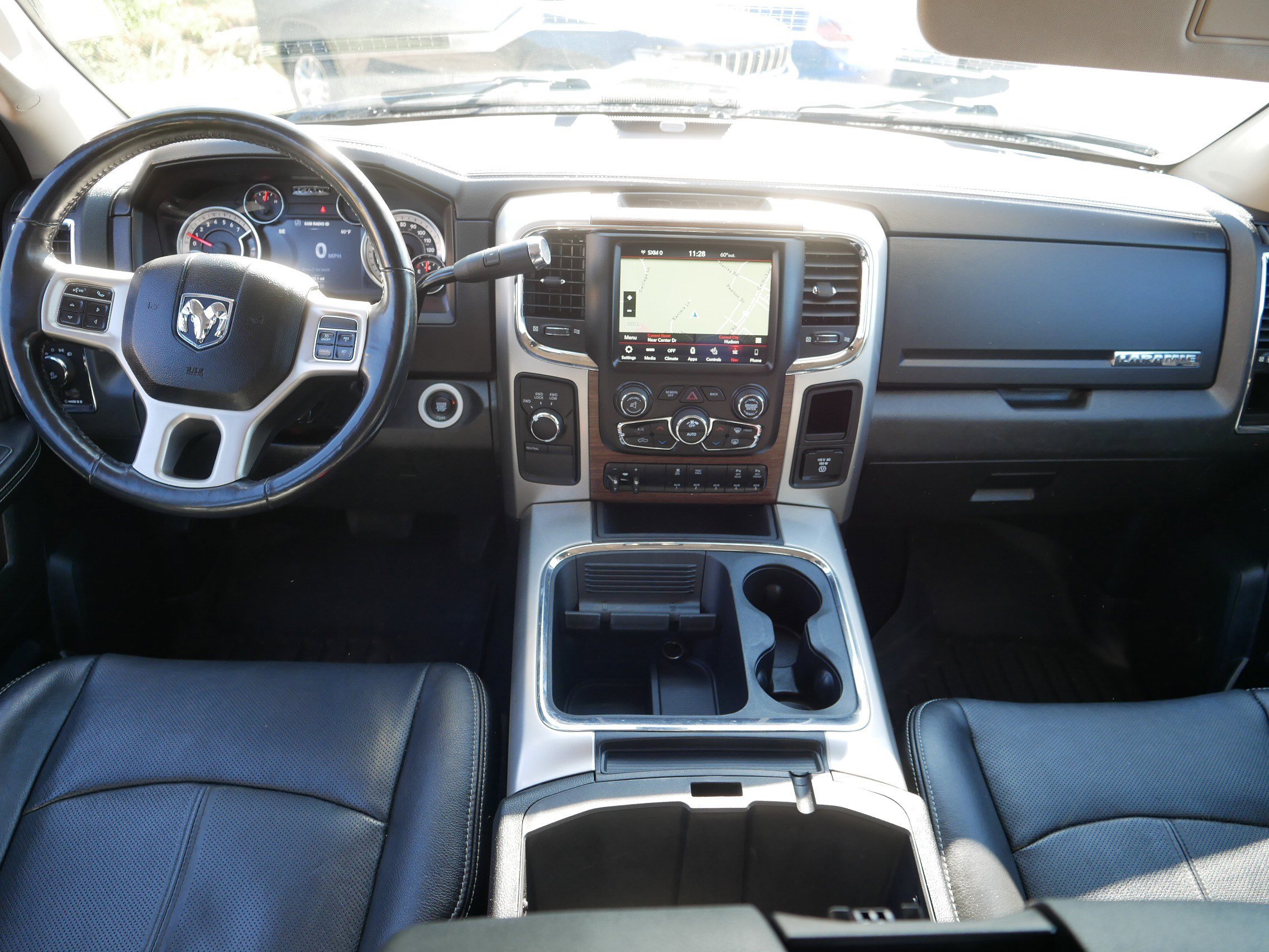 Used 2018 RAM 2500 Laramie w/ Snow Chief Group image 10