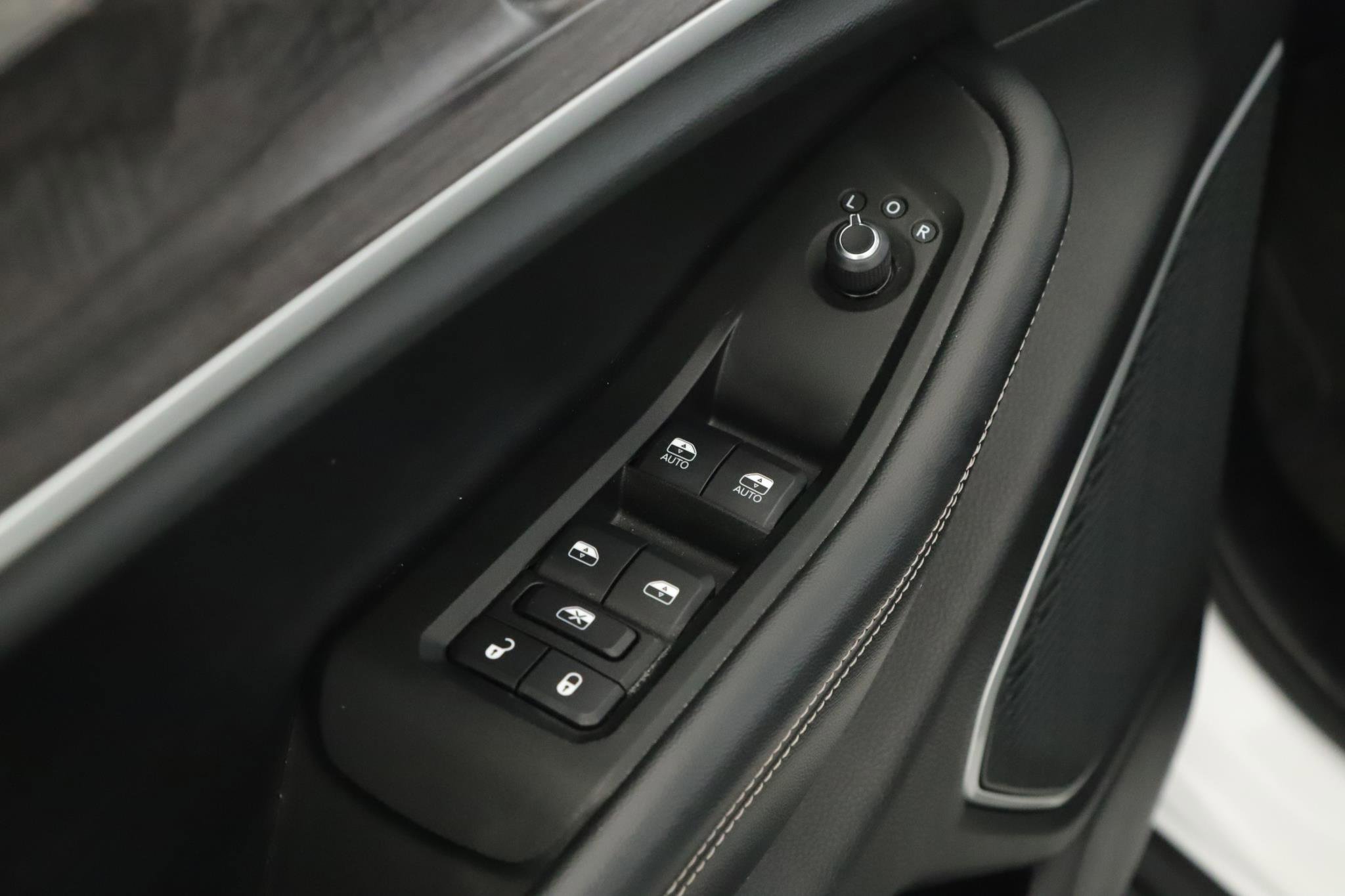 Used 2021 Jeep Grand Cherokee L Limited image 7