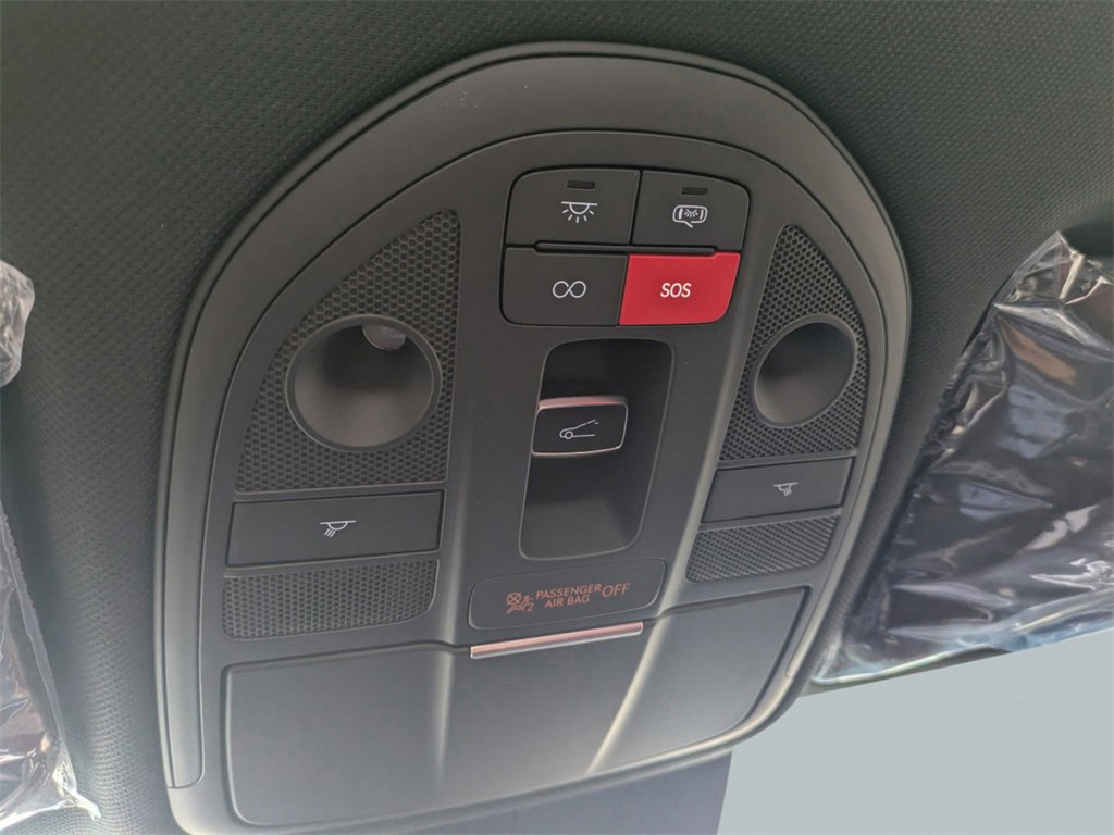 New 2025 Genesis G70 2.5T w/ Sport Prestige Package image 23