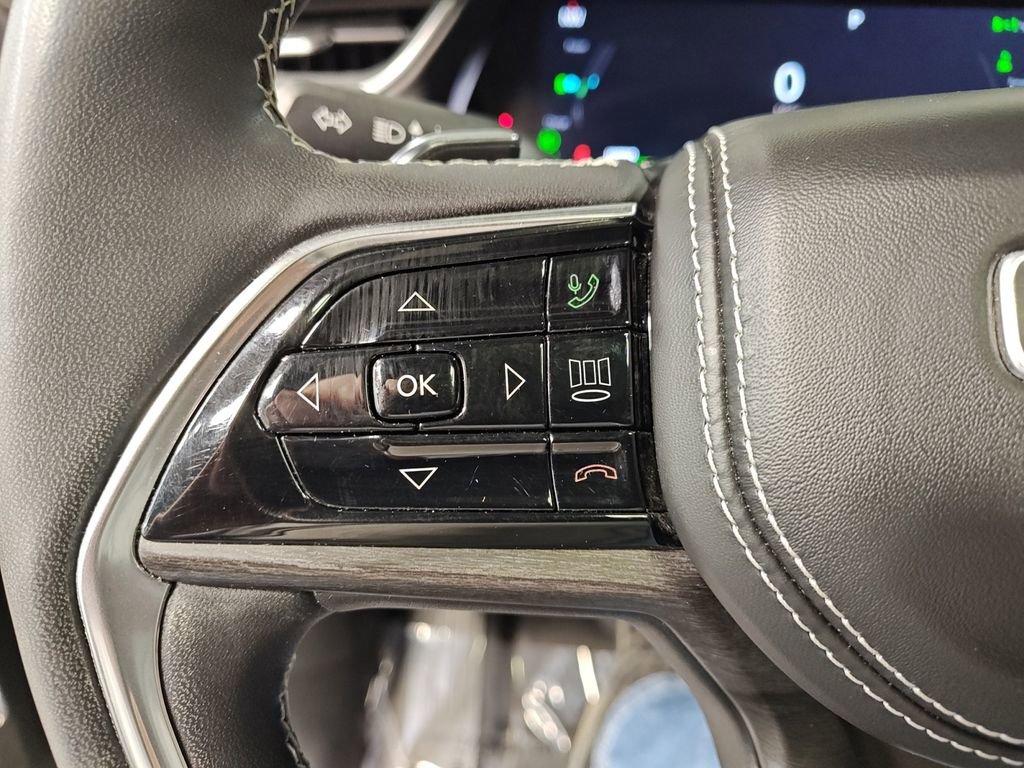 Used 2022 Jeep Grand Cherokee Overland image 31