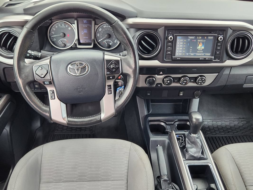Used 2019 Toyota Tacoma SR5 AWD/4WD image 30