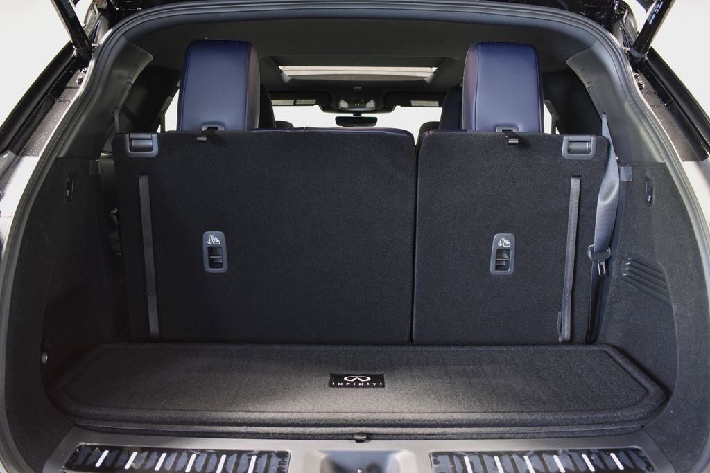 New 2026 INFINITI QX60 Sport w/ Dark Cargo Package image 29