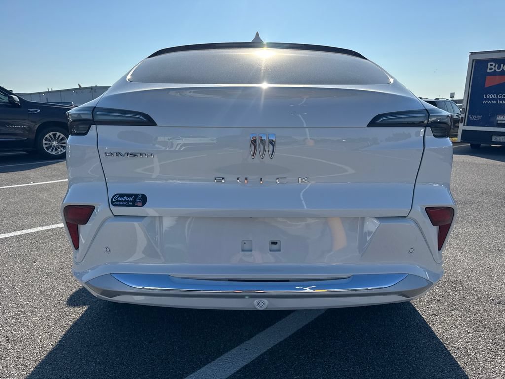 New 2026 Buick Envista Avenir FWD image 5