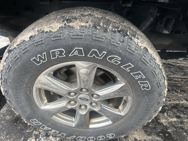 Used 2020 Ford F150 XLT w/ Equipment Group 302A Luxury image 10