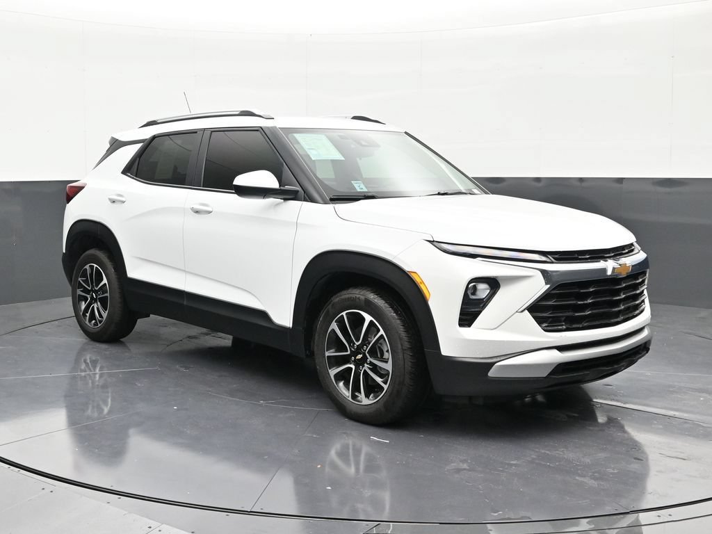 Used 2024 Chevrolet TrailBlazer LT FWD image 7