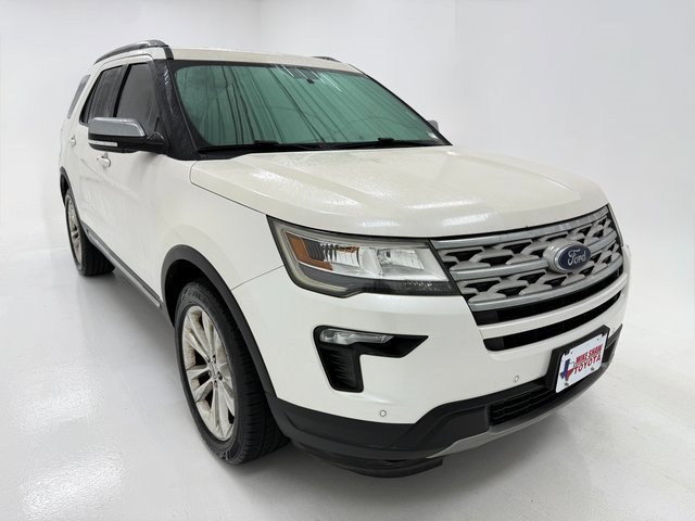 Used 2019 Ford Explorer XLT w/ Equipment Group 202A image 2