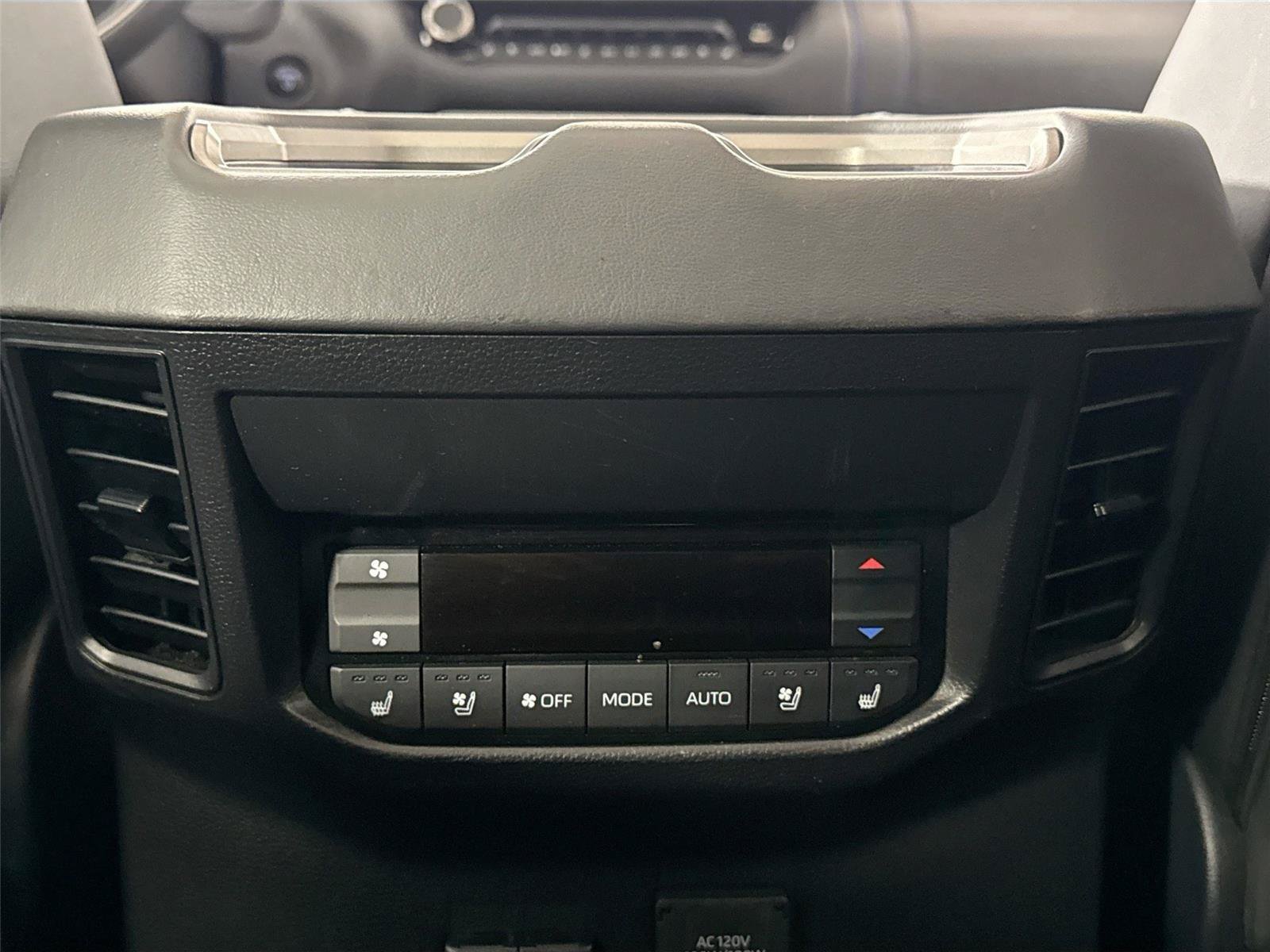 Certified 2026 Toyota Sequoia Platinum AWD/4WD image 38
