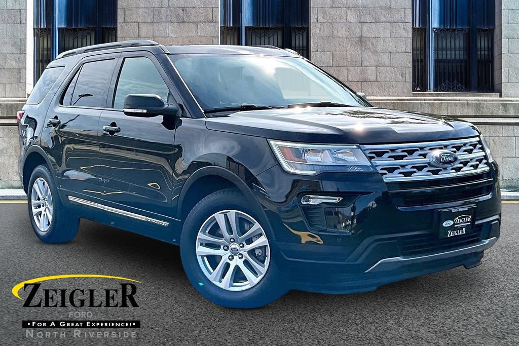 Used 2019 Ford Explorer XLT w/ Equipment Group 202A AWD/4WD image 1