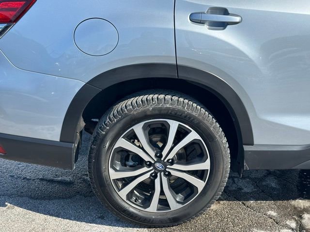 Used 2021 Subaru Forester Limited w/ Popular Package #3 image 9