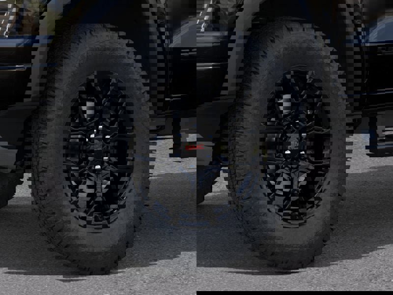 New 2026 GMC Canyon Denali w/ LPO, Denali Black Edition image 9