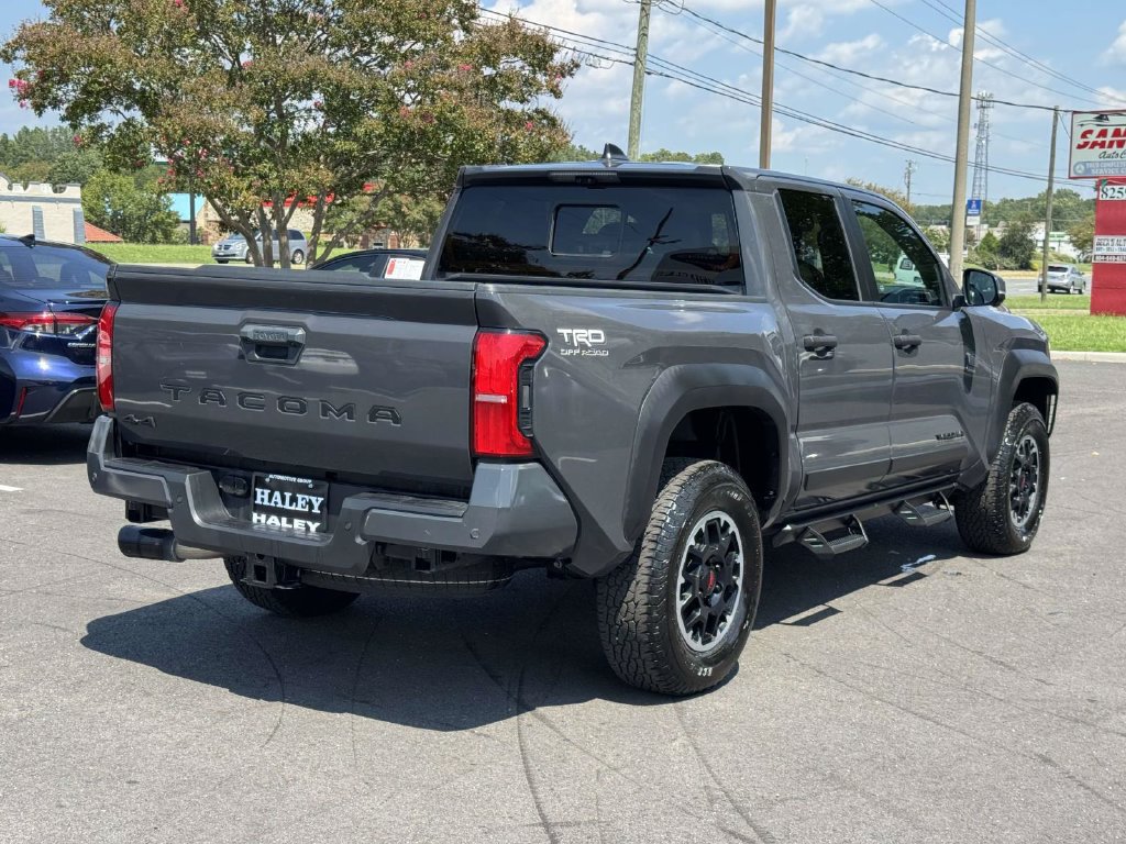 Used 2024 Toyota Tacoma TRD Off-Road w/ TRD Off Road Premium Package AWD/4WD image 23