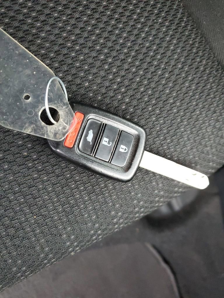 Used 2018 Honda HR-V LX image 38