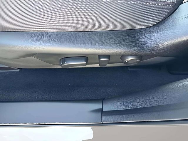 Certified 2025 Subaru Crosstrek 2.0i Premium image 6