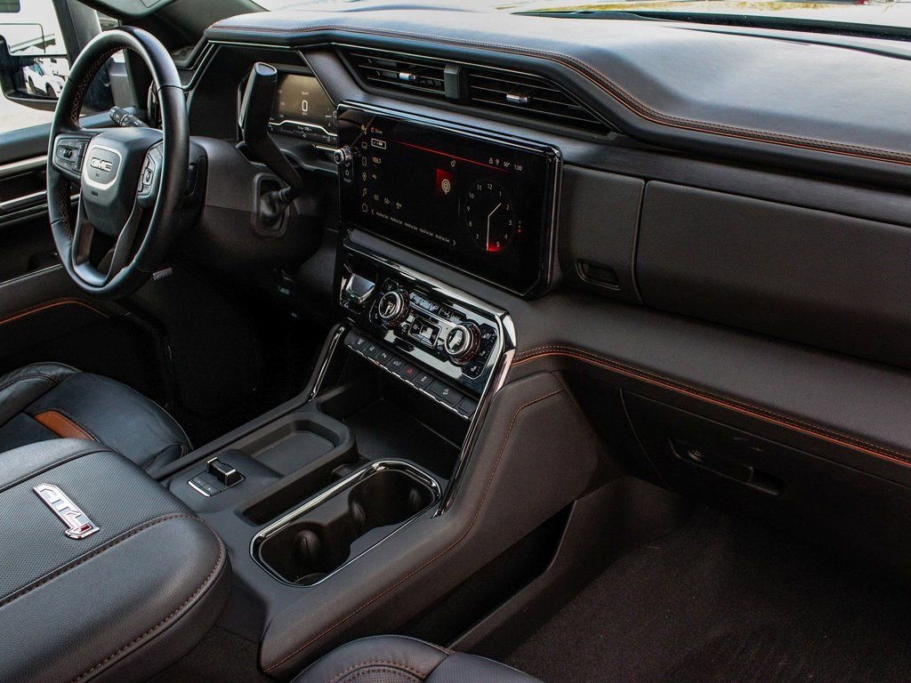 Used 2024 GMC Sierra 3500 AT4 w/ AT4 Premium Plus Package image 40