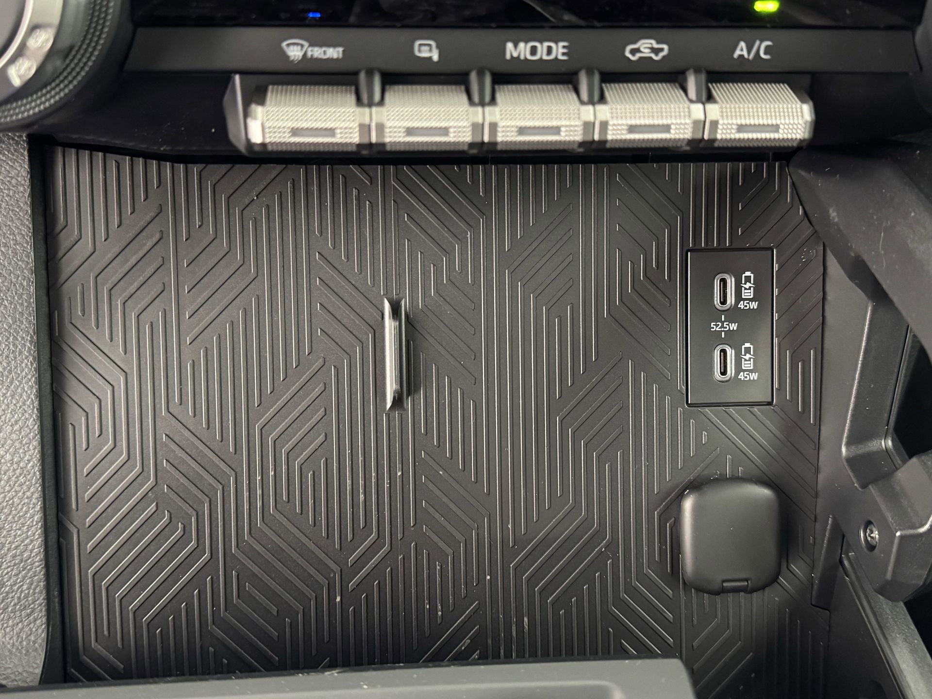 New 2026 Toyota Tacoma SR5 image 3