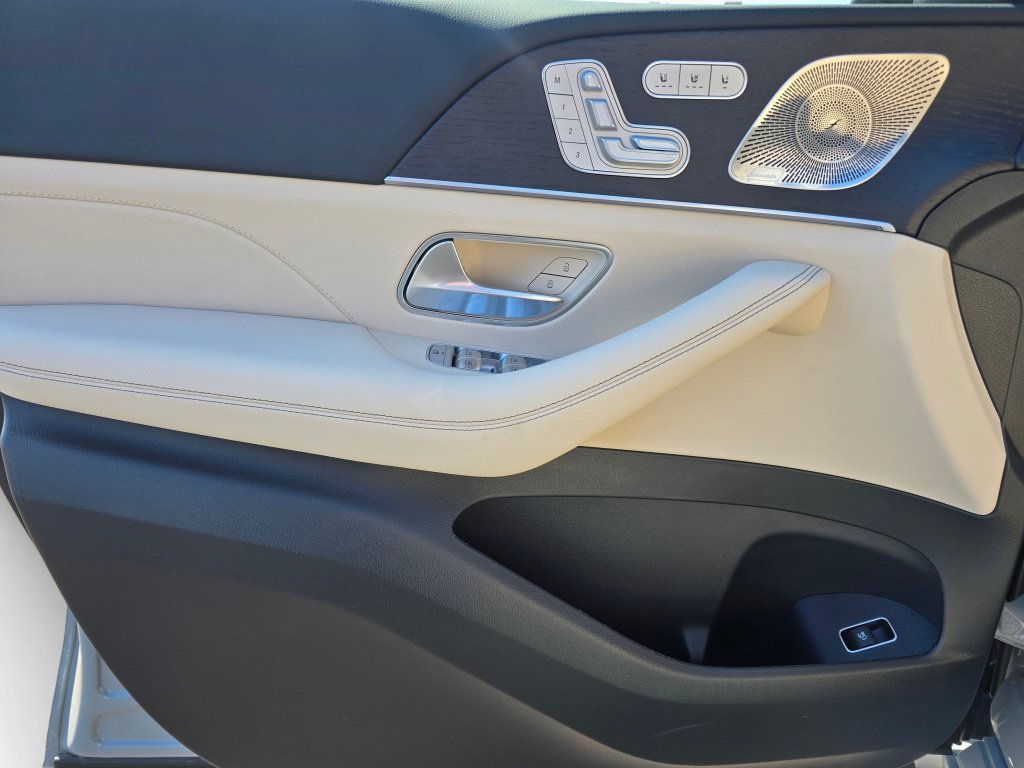 New 2026 Mercedes-Benz GLE 450 4MATIC image 32