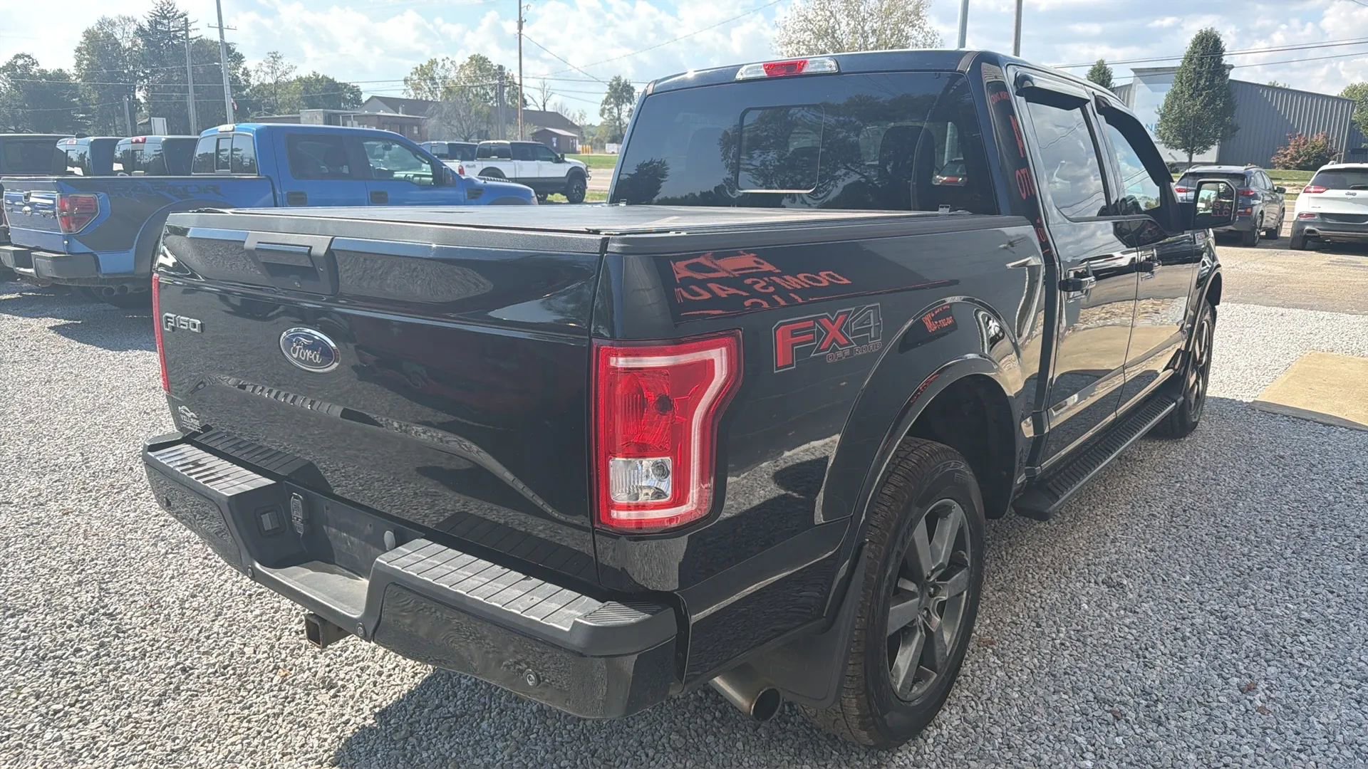 Used 2016 Ford F150 XLT w/ Equipment Group 302A Luxury image 5