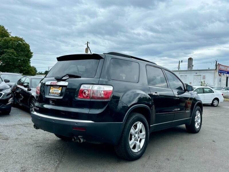 Used 2008 GMC Acadia SLE w/ Preferred Package FWD image 5