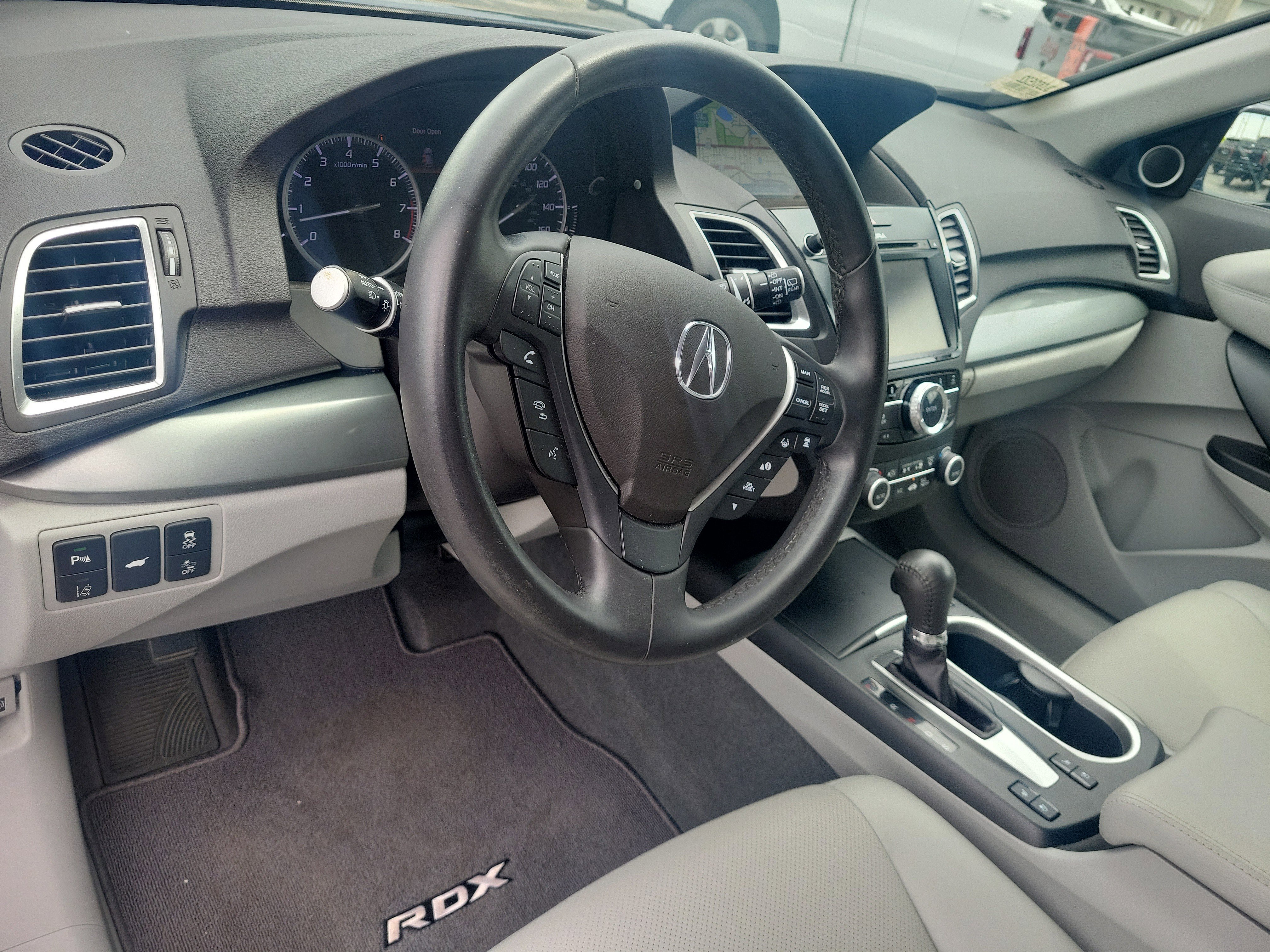 Used 2018 Acura RDX AWD w/ Advance Package image 15