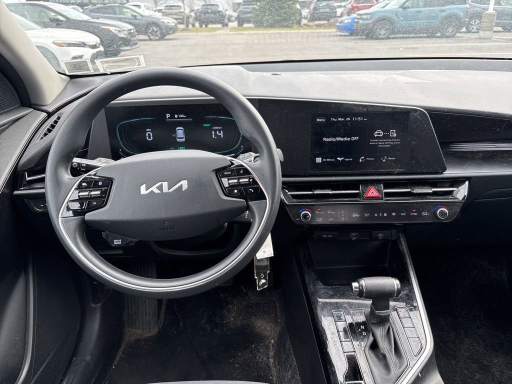 Certified 2023 Kia Niro LX image 13