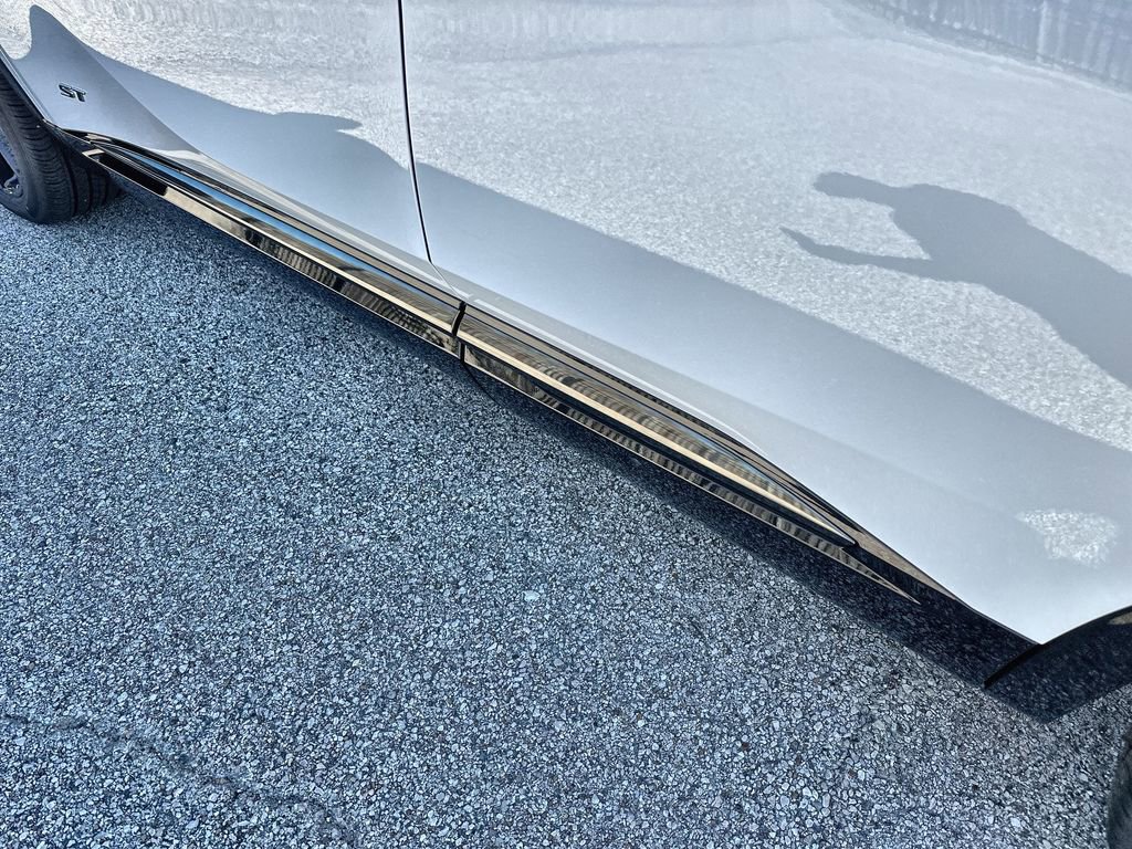 New 2026 Buick Envision Sport Touring image 13