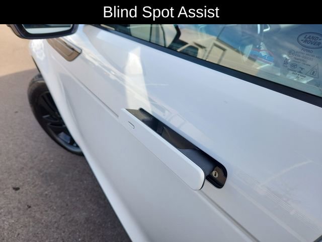 Used 2021 Land Rover Range Rover Evoque S image 19