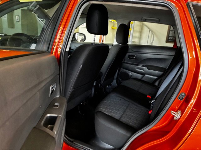 Used 2024 Mitsubishi Outlander Sport AWD image 26