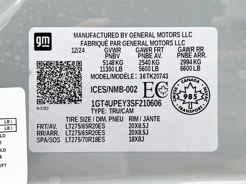 Used 2025 GMC Sierra 2500 AT4 image 27