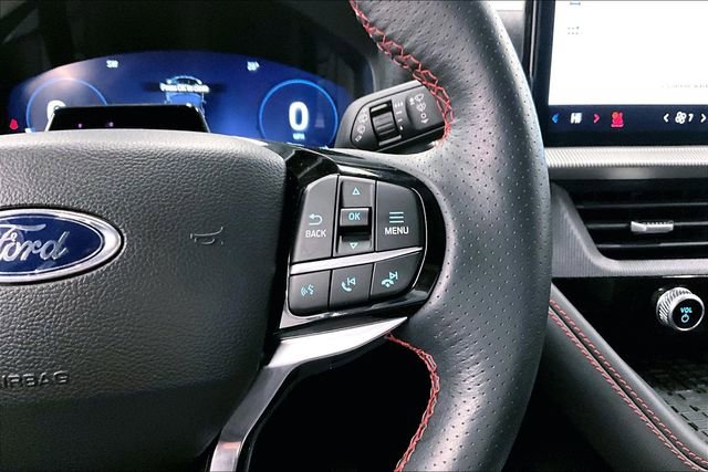 Used 2025 Ford Explorer ST-Line w/ Premium Package image 25